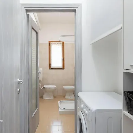 Centro-10min Design Loft, Free Wi-fi Forli